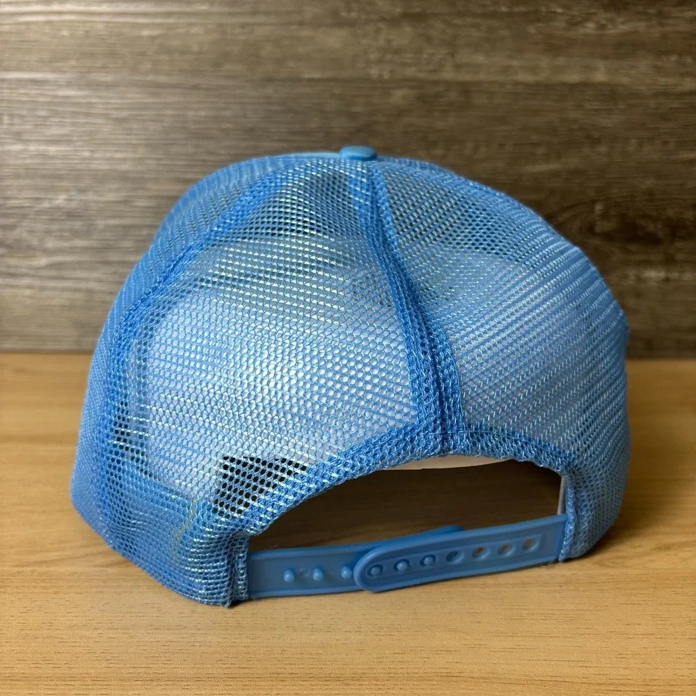 outdoor cap Company good used